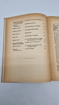 Original Jahrbüch der deutschen Lüftwaffe