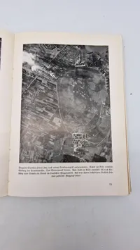 Original Jahrbüch der deutschen Lüftwaffe