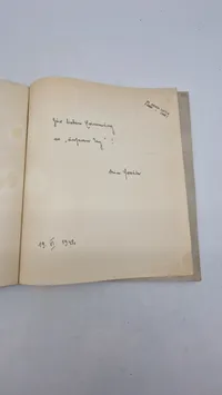 Original bog - Neues Deutschland: Ein Bildbuch für Die Auslandsdeutsche Jugend" (Nye Tyskland: En billedbog for tysk ungdom i udlandet).