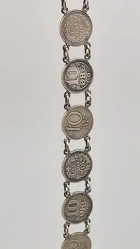 Armbånd lavet af originale sølvmønter