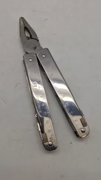 Victorinox multitool