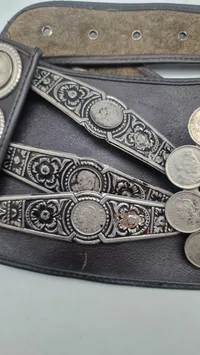 Originalt Vintage Argentina Gaucho Leather belt - prydet med mønter og pynt