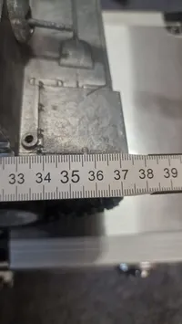 Kæmpe Ekstremt veludført model af tysk kampvogn af metal som kan køre mm.