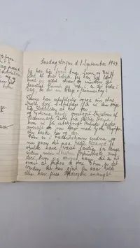 Original dansk dagbog der beskriver en del af besættelses årene fra 9 April 1940 til 1943