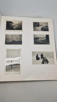 Stort originalt familie lot fra Far/søn mm som har været i marinen samt sejlet med DSB’s dampfærger mm. Mulighed for massere af research
