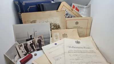 Stort originalt familie lot fra Far/søn mm som har været i marinen samt sejlet med DSB’s dampfærger mm. Mulighed for massere af research