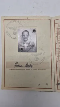 Tysk WW2  Wehrpass med historie