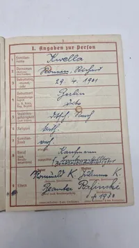 Tysk WW2  Wehrpass med historie