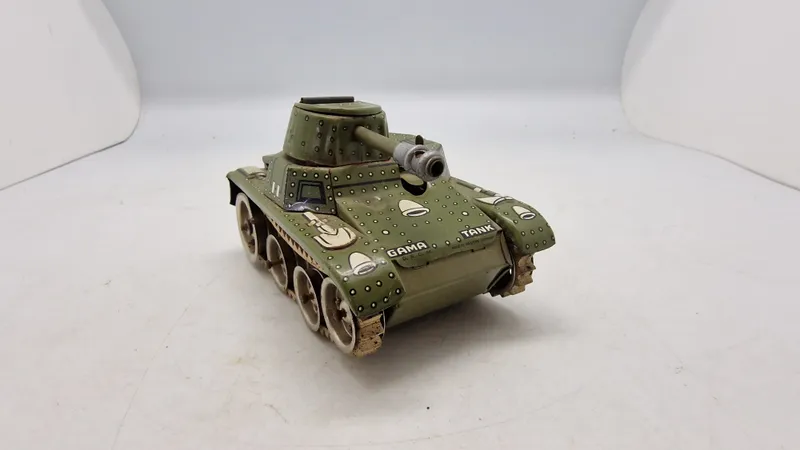 Original Gama tank