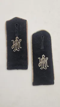 Tyske LAH skulderstropper originale ??