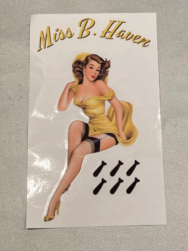 ww2 pinup girl til bl.a. at sætte på bil mm.