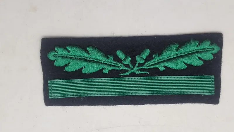 Original WAFFEN-SS RANK INSIGNIA - SS-UNTERSTURMFÜHRER