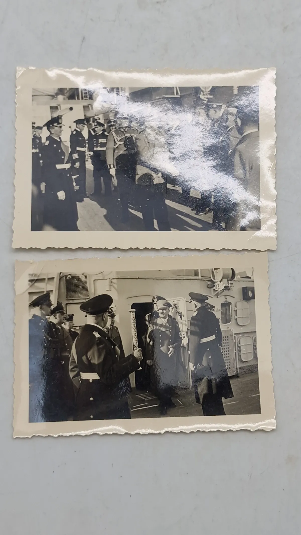 Originale private fotos af Hitler ved krigsskib