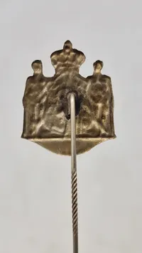 Royale pins