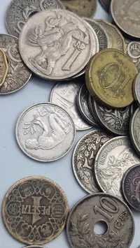 Samling diverse originale mønter