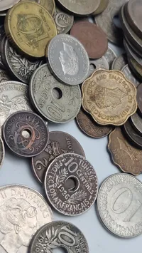 Samling diverse originale mønter
