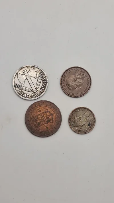 Diverse originale mønter