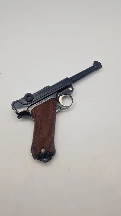 P.08 Luger BB gun vellignende