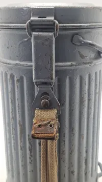 Kort M37 Gasmaske beholder KM