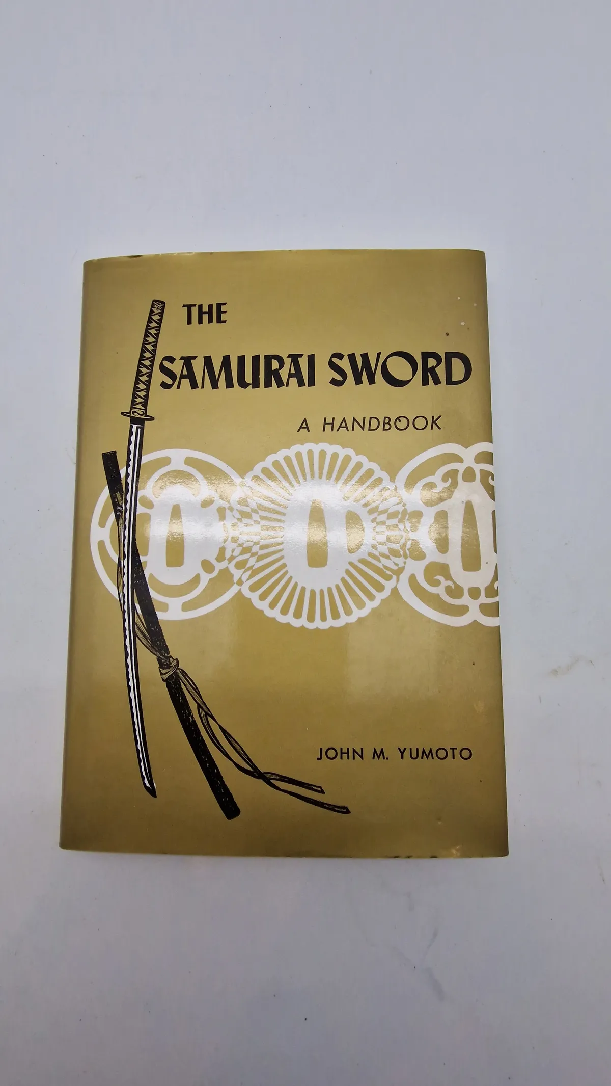 The samurai sword / John M. Yumoto
