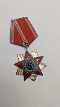 Samling originale Bulgarske  medaljer og tildelingsbeviser fra samme mand