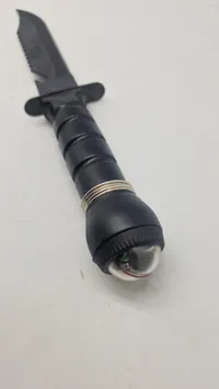 Overlevelses kniv