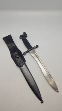 Original WW2 Spanish M1941 Toledo Bolo bajonet med anden montage