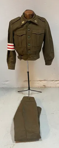 Originalt dansk M/1944 battledress med bukser
