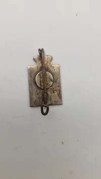 Originalt Georg Jensen kongemærke, sterlingsølv og emalje