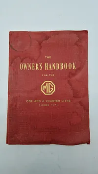 original instruktionsbog for en MG "One and a Quarter Litre" (Series "Y").