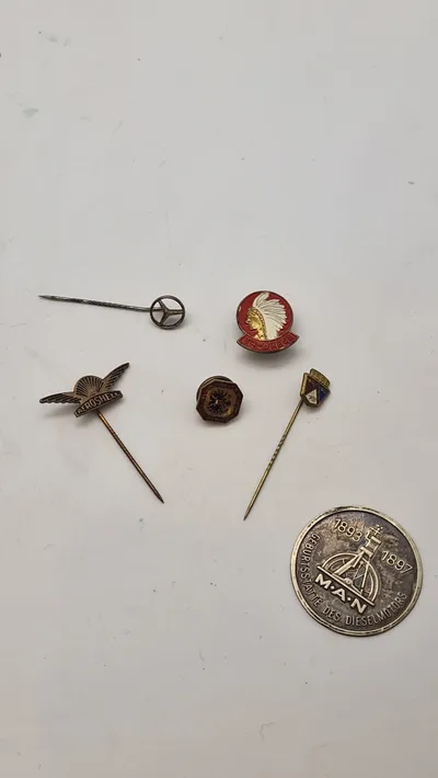Samling pins