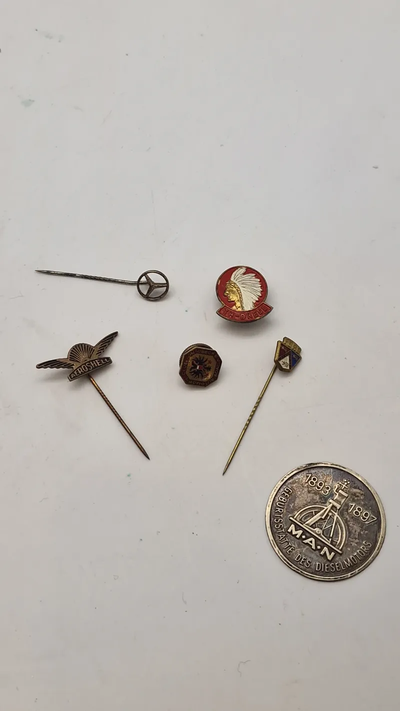 Samling pins