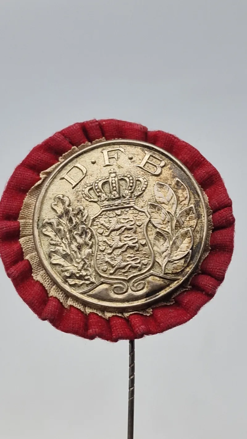 Tidlig pin fra Danske Forsvars Brødre