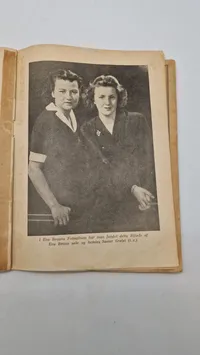 Samling originale Adolf Hitler hæfter mm.