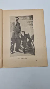Samling originale Adolf Hitler hæfter mm.