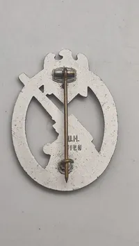 Flakkampf abzeichen des heeres - original???