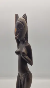 Afrikansk figur ibenholt