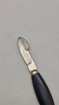 Antik kirurisk kniv