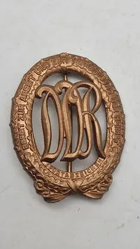 Samling originale sportsmærker fra Deutsche Olympische Sportbund (DOSB)