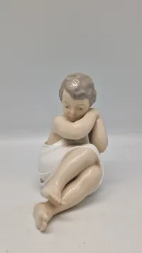 Original "Rosebud" figur fra Royal Copenhagen med modelnummeret 3009