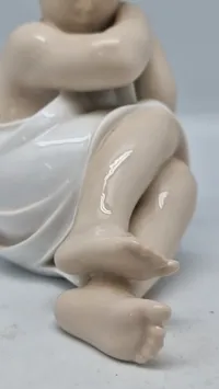 Original "Rosebud" figur fra Royal Copenhagen med modelnummeret 3009