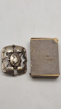 broche af 830 sølv fra Erikson & Kromann
