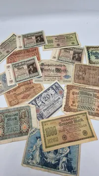 Samling originale tyske pengesedler