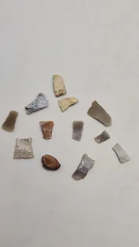 Samling miniature stenøkser