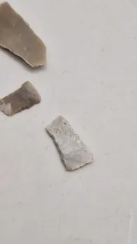 Samling miniature stenøkser