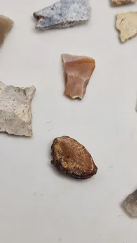 Samling miniature stenøkser
