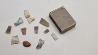 Samling miniature stenøkser