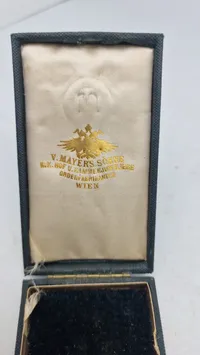 Original tildelingsæske for FRANZ JOSEPH-ORDEN-GOLDENES VERDIENSTKREUZ