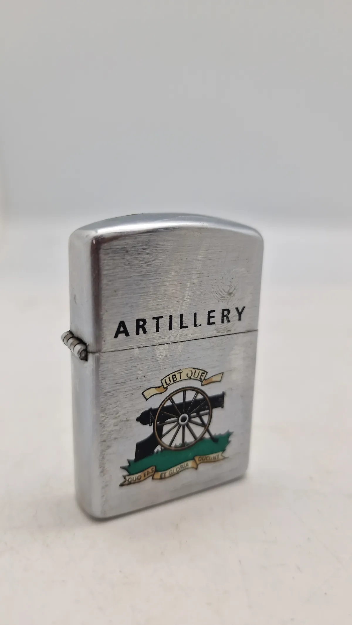 lighter med motiv af Royal Regiment of Artillery
