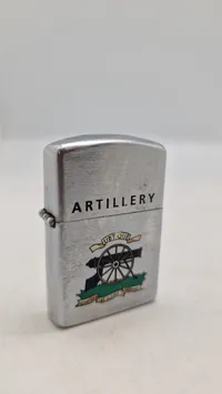 lighter med motiv af Royal Regiment of Artillery